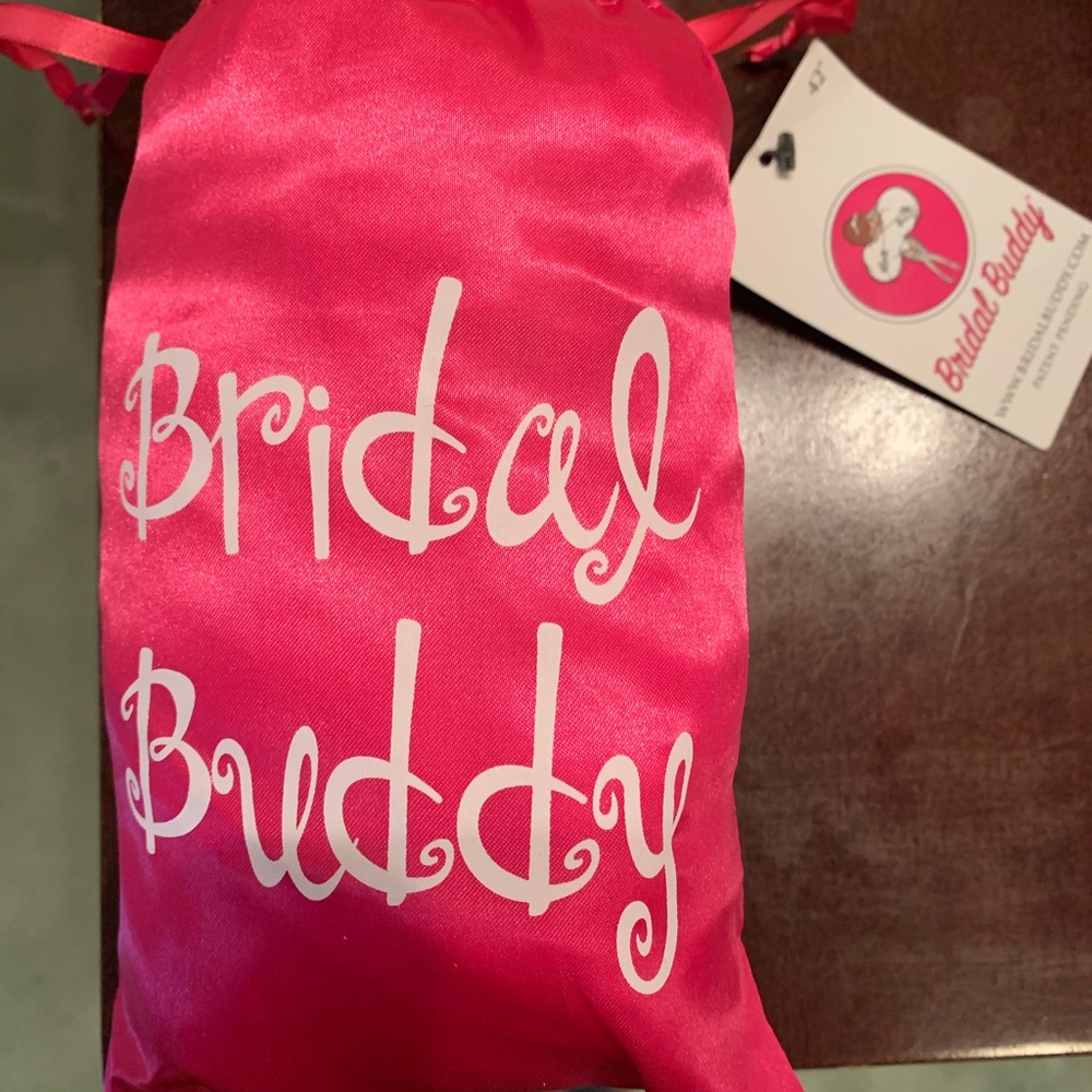 Bridal buddy